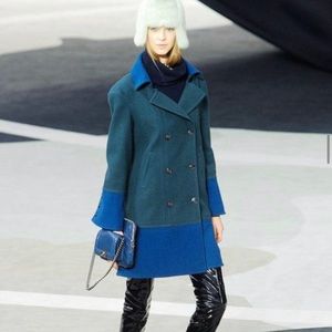 Chanel 2013 Blue Wool Peacoat 10 42 L